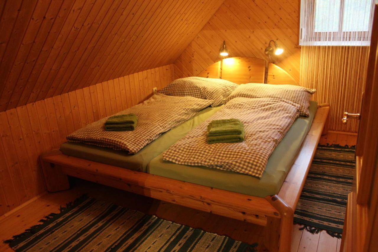 Ferienwohnung Zum Alten Forsthaus Messern Екстериор снимка